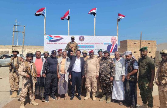 أبناء سقطرى يواصلون الاعتصام لليوم الثالث للمطالبة بدولة الجنوب العربي